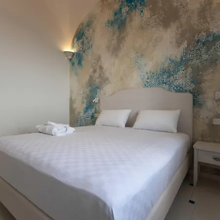 Guest house Borgo Sant'anna 4*